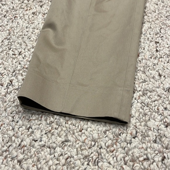 Banana Republic Non-Iron Modern Slim Fit Men's Sz 28x28 Casual - Picture 5 of 6